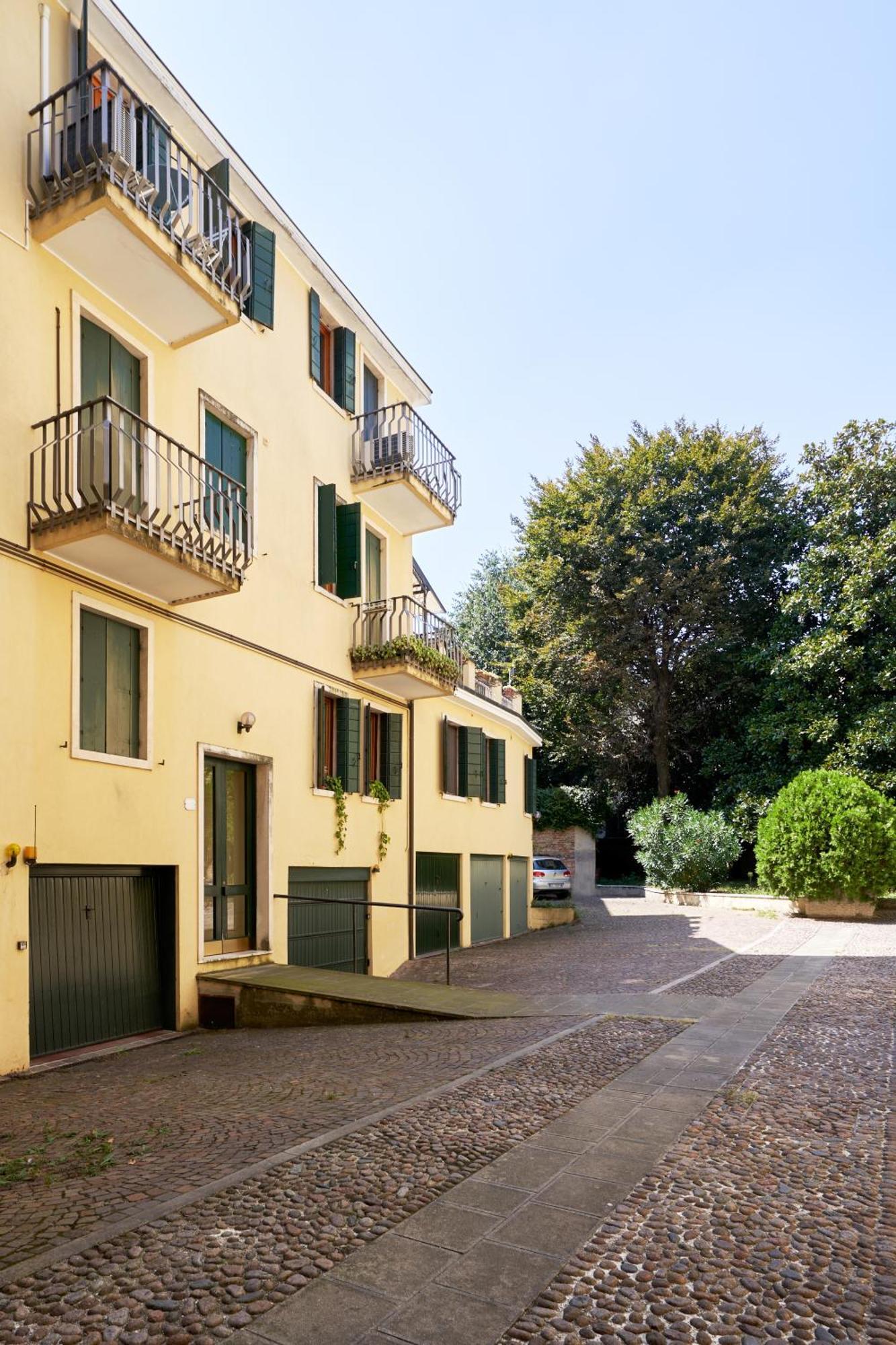 Casa Ambra La Tranquillita In Centro Citta Appartamento